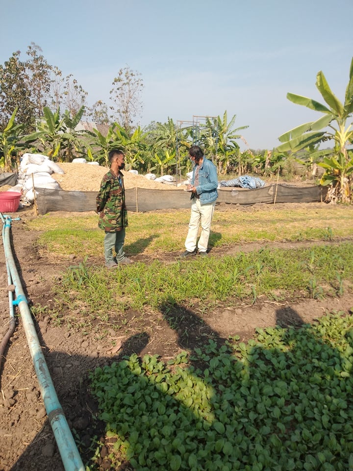 Field Visit to meet with village farmers January 2022